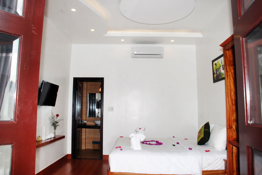 Blue Lake Homestay Hoi An Eksteriør billede