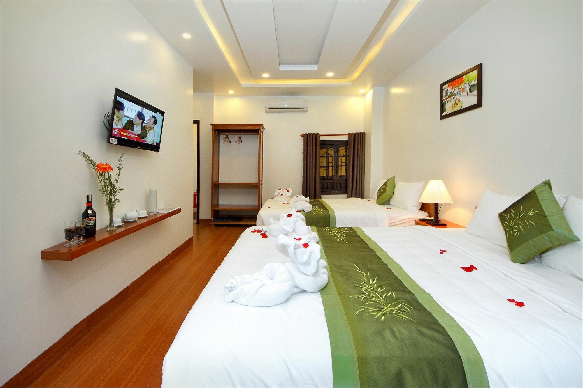 Blue Lake Homestay Hoi An Eksteriør billede